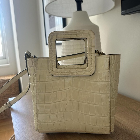 STAUD Elegant Cream Croc-Embossed Tote Bag - Picture 1 of 3